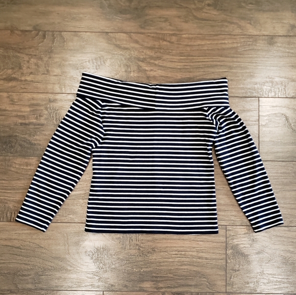 J. Crew Navy & White Striped Off the Shoulder Blouse Size Medium - Picture 8 of 9